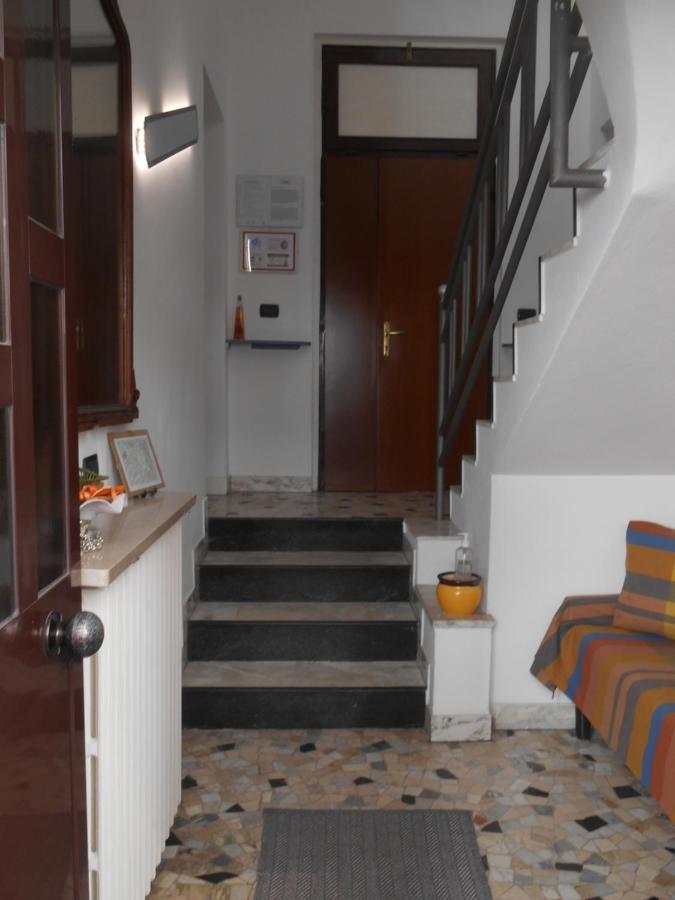 Le Rose Malpensa Bed & Breakfast Busto Arsizio Exterior photo